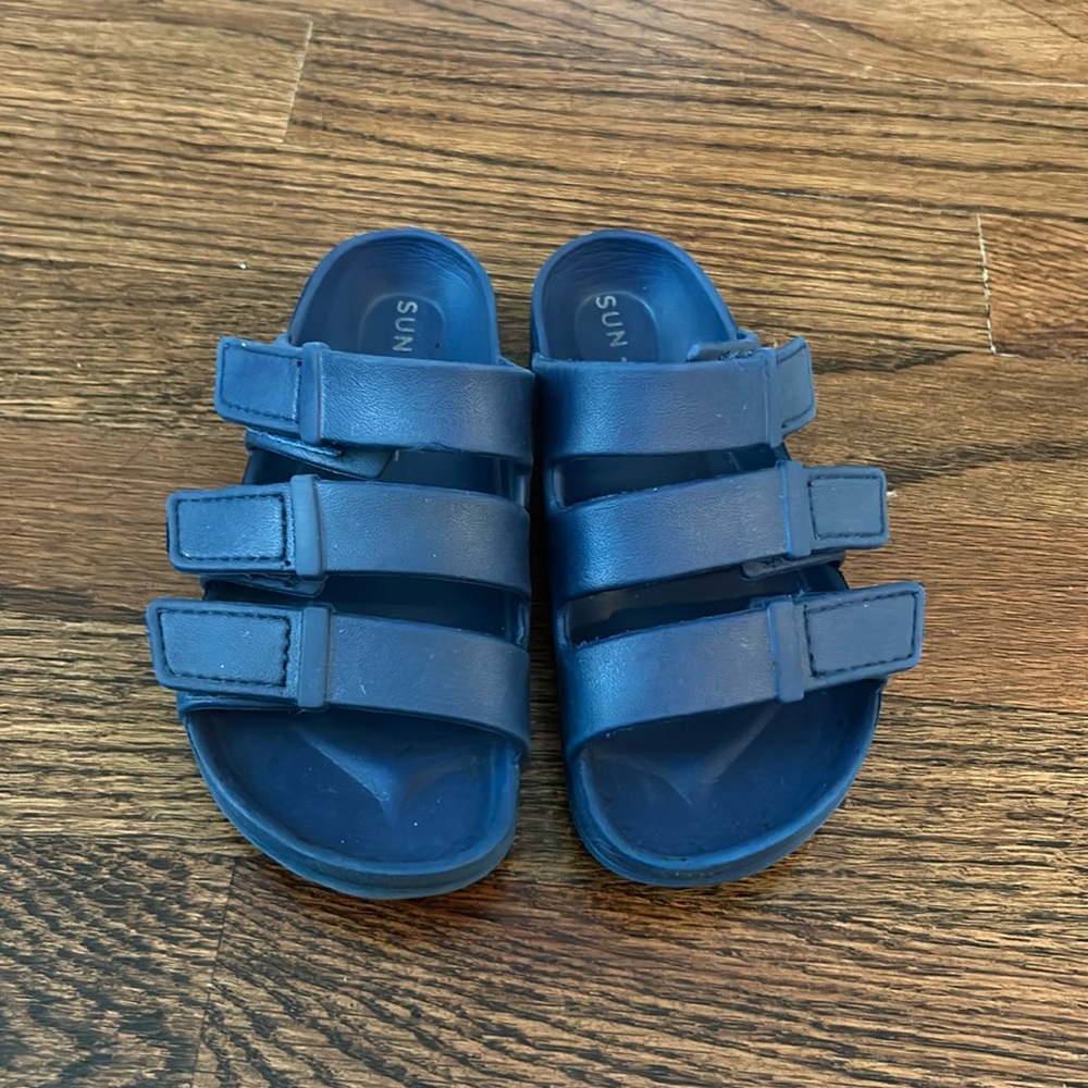 Boys slides/sandals